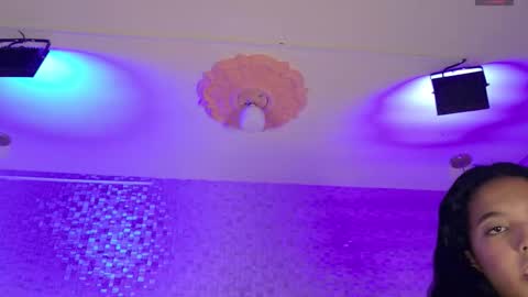 Paulina  online show from November 2, 2025, 7:05 pm