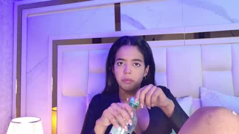 Snapshot of paulina_cano chatting on March 15, 2026, 7:31 pm Paulina online show from March 15, 2026, 7:31 pm
