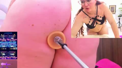 Paulina Davis  online show from January 9, 2025, 4:19 am
