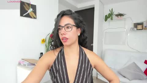 paulina online show from July 24, 2026, 7:01 pm