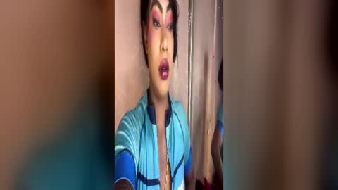 Snapshot of paulina_ruiz_ chatting on June 19, 2026, 6:56 pm online show from June 19, 2026, 6:56 pm