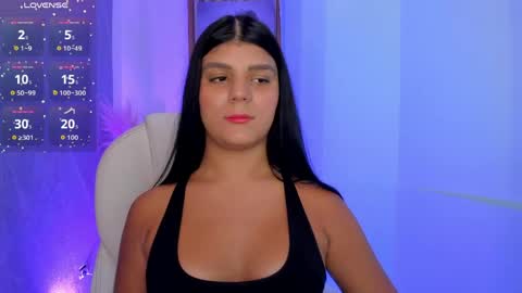 Paulina Belle online show from June 3, 2026, 2:33 pm