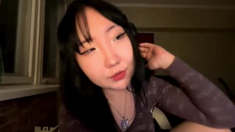 Snapshot of paulinaokutsu chatting on February 20, 2026, 2:39 pm Yuna online show from February 20, 2026, 2:39 pm