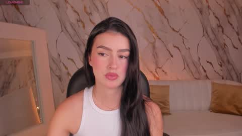 Paulina Santos  online show from October 11, 2025, 8:07 pm