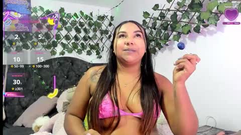 Paulina online show from November 25, 2025, 4:34 am