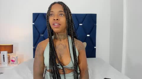 Pauline online show from October 5, 2025, 12:20 am