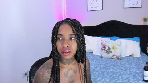 Pauline online show from April 11, 2026, 3:55 am