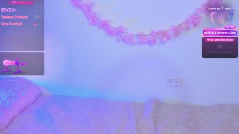 Pauline online show from February 7, 2025, 3:12 am