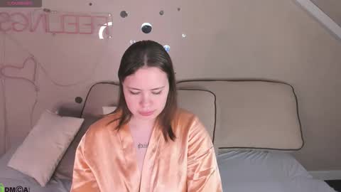 Erica online show from October 18, 2025, 1:08 am