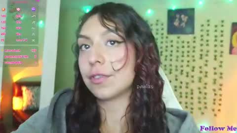 Paula San online show from June 11, 2026, 12:32 am