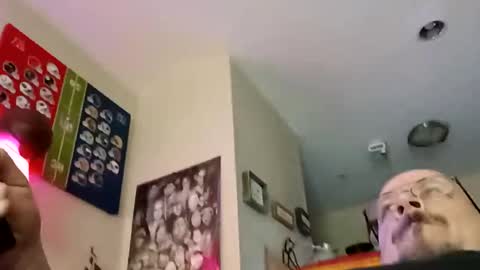 Snapshot of paulizme chatting on March 7, 2025, 4:00 pm paulizme online show from March 7, 2025, 4:00 pm