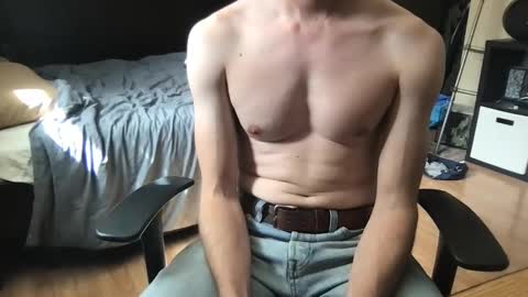 Snapshot of paulsender chatting on September 14, 2025, 7:35 pm Paul Sender online show from September 14, 2025, 7:35 pm