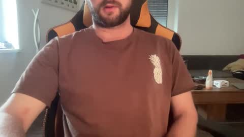 love bush online show from October 12, 2025, 7:40 am