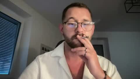 love bush online show from June 24, 2026, 5:17 am