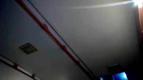 Snapshot of pavonesplash chatting on February 13, 2026, 9:27 am Pavone splash online show from February 13, 2026, 9:27 am