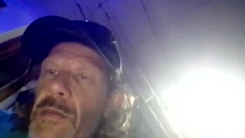 Snapshot of pavonesplash chatting on February 21, 2026, 10:49 am Pavone splash online show from February 21, 2026, 10:49 am