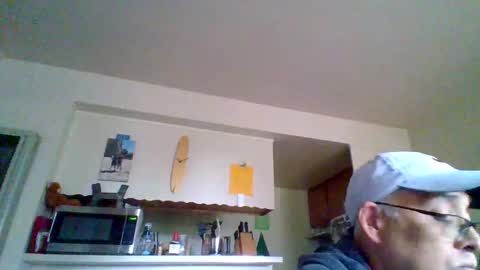 pawgkiller online show from November 13, 2025, 6:07 pm