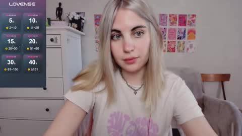 Allisses online show from October 18, 2025, 7:20 am