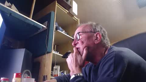 pc8474408 online show from October 3, 2025, 6:16 pm