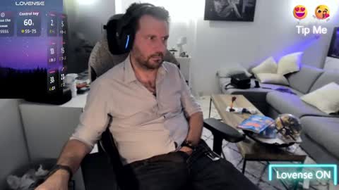 Snapshot of pc92160 chatting on July 28, 2026, 8:45 pm pc92160 online show from July 28, 2026, 8:45 pm