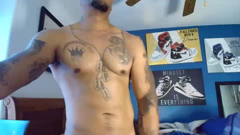 Snapshot of pcuddy3 chatting on November 4, 2025, 3:55 pm Phenomenal online show from November 4, 2025, 3:55 pm