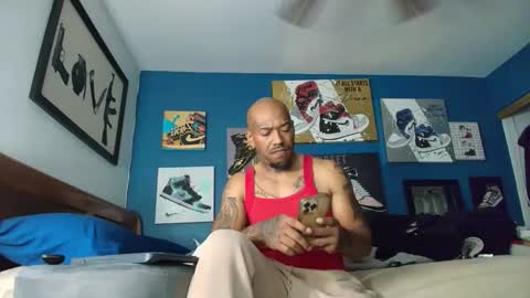 Snapshot of pcuddy3 chatting on November 15, 2025, 6:59 pm Phenomenal online show from November 15, 2025, 6:59 pm