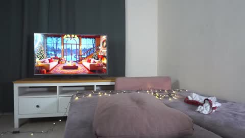 Violetta online show from December 18, 2024, 11:02 am