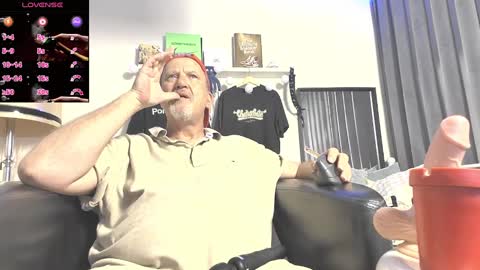 Snapshot of peacetous chatting on March 9, 2025, 10:19 pm Marc online show from March 9, 2025, 10:19 pm