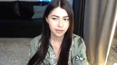 Sophia online show from December 3, 2024, 3:20 am