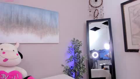 Briana online show from February 8, 2026, 1:03 pm