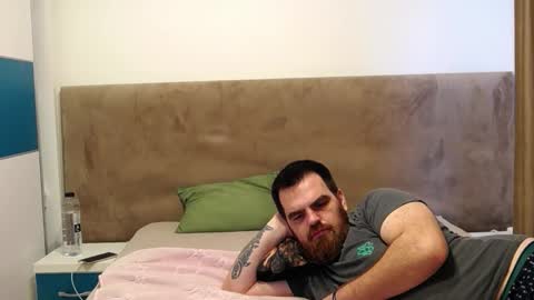 Lizzy  Zain online show from March 31, 2026, 6:47 am