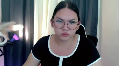 PEACHY online show from February 3, 2026, 12:54 pm