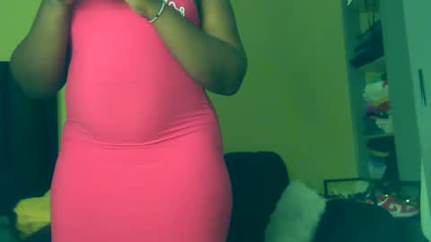 curvy online show from May 27, 2026, 7:11 pm