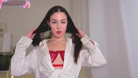 Snapshot of peachypoet chatting on October 11, 2025, 2:04 pm Chloe online show from October 11, 2025, 2:04 pm