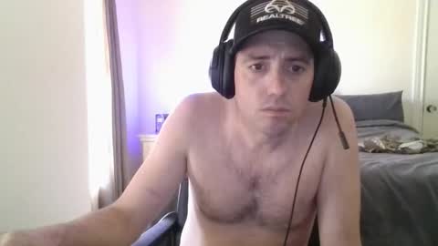 peachz_n_cream online show from February 3, 2026, 9:20 pm