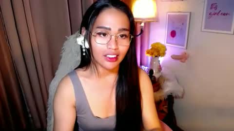 Angel Creamdensada online show from April 27, 2026, 6:22 am