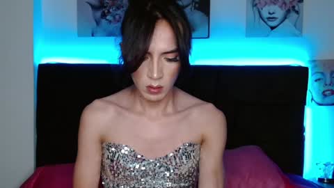 Snapshot of pearlatin chatting on January 1, 2025, 1:15 am pearlatin online show from January 1, 2025, 1:15 am