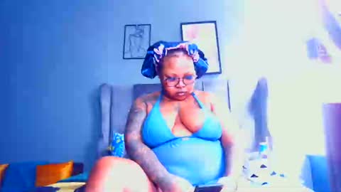 Pearl online show from October 15, 2025, 7:30 am