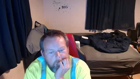 Snapshot of pecker40 chatting on November 27, 2025, 2:24 am pecker40 online show from November 27, 2025, 2:24 am