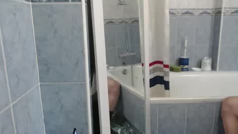 pedrojlennon281966 online show from February 1, 2026, 2:15 pm