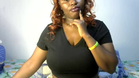 Snapshot of peekyshams chatting on July 1, 2026, 2:29 pm peekyshams online show from July 1, 2026, 2:29 pm