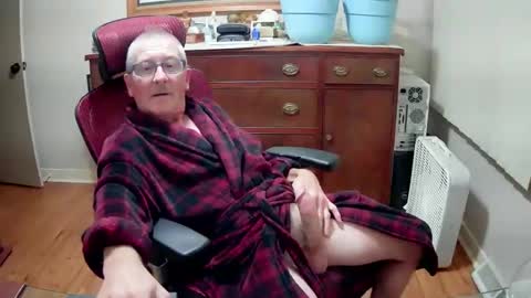 Snapshot of peepingmale chatting on December 10, 2024, 1:32 am peepingmale online show from December 10, 2024, 1:32 am