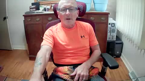 Snapshot of peepingmale chatting on December 29, 2024, 3:13 pm peepingmale online show from December 29, 2024, 3:13 pm