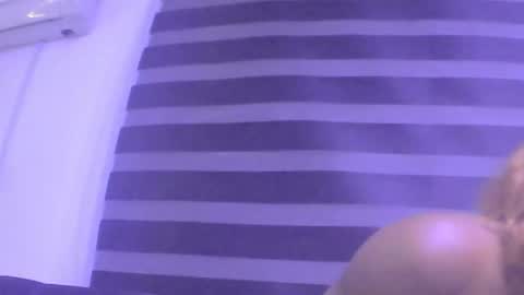 Lizzy online show from October 8, 2025, 9:45 pm