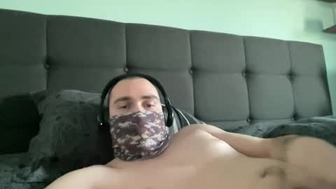 Snapshot of pelao2007 chatting on September 15, 2025, 9:59 pm easy cum online show from September 15, 2025, 9:59 pm