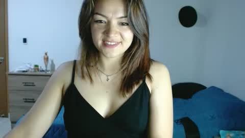 Snapshot of penelopemist chatting on March 10, 2025, 11:49 pm penelopemist online show from March 10, 2025, 11:49 pm