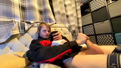 Snapshot of penguin666778 chatting on September 13, 2025, 9:58 pm Penguin online show from September 13, 2025, 9:58 pm