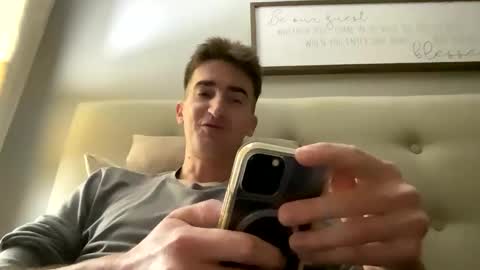 CoolBreeze online show from February 21, 2026, 2:56 am