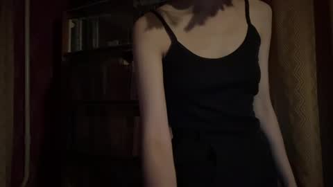 Alya online show from March 23, 2026, 5:39 pm