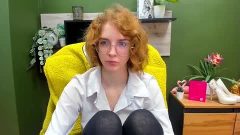 Snapshot of penny_lust chatting on October 24, 2025, 6:32 am Penny online show from October 24, 2025, 6:32 am